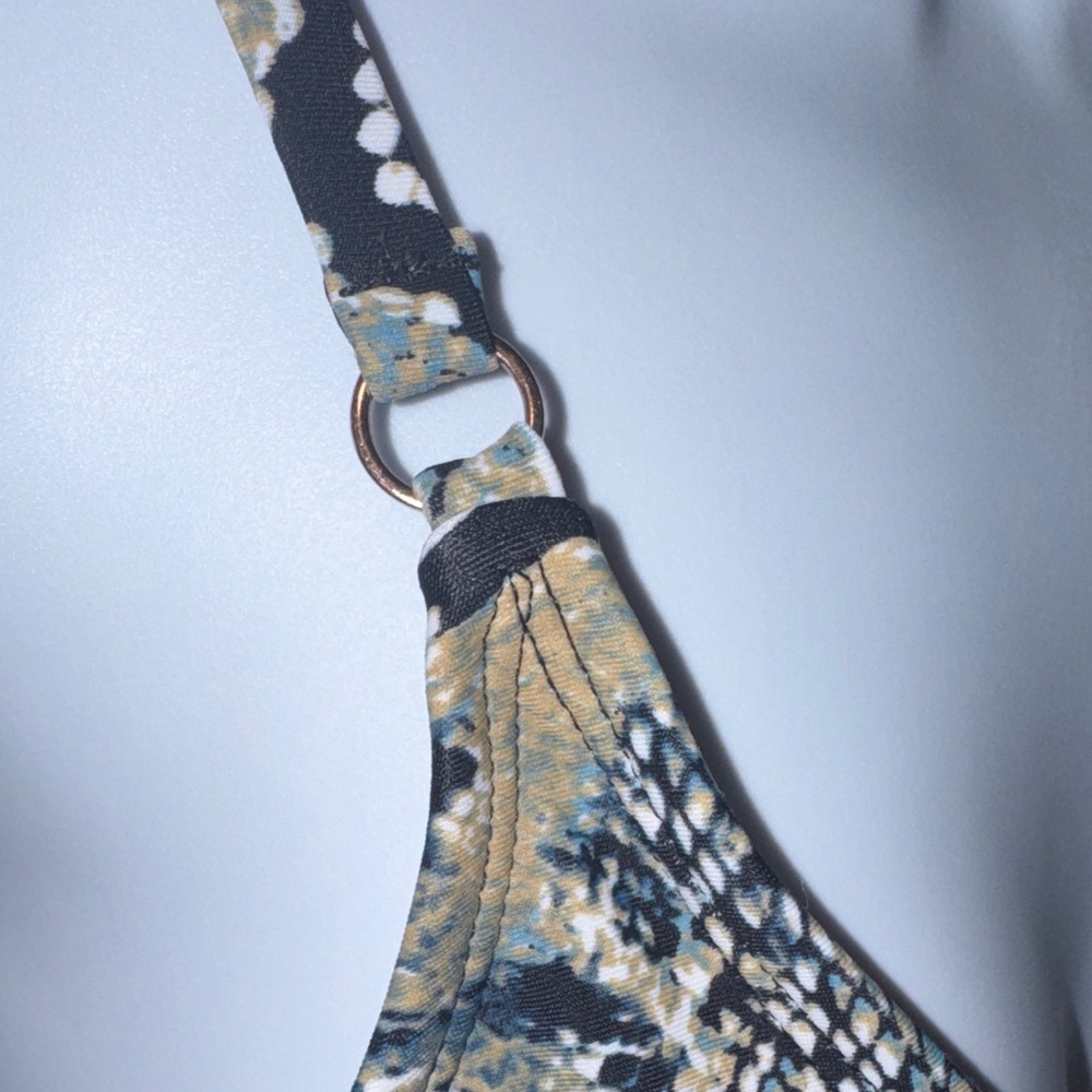 Shade & Shore- NWOT Snake Print Triangle Bikini Top Size Large 🐍🌊 - Picture 9 of 13